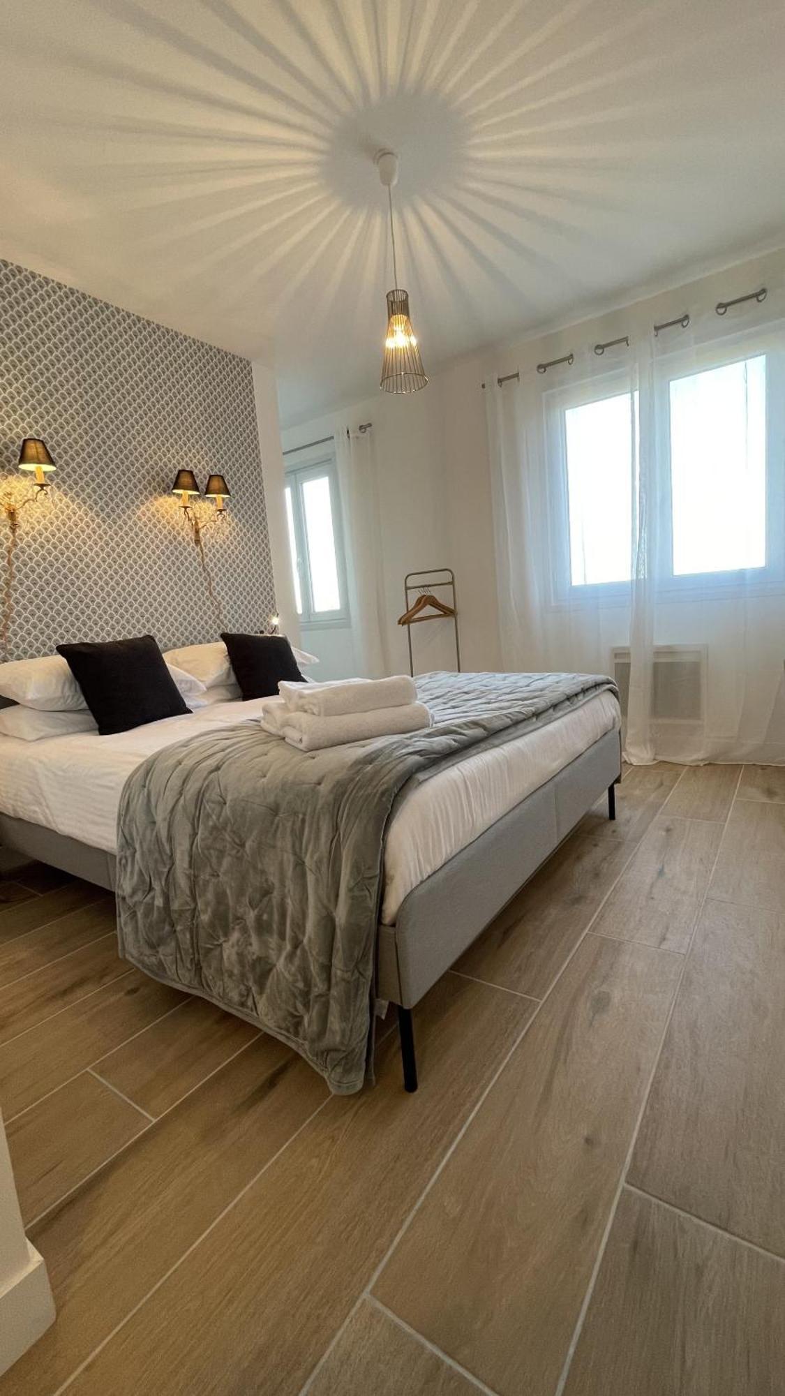 Ferienhaus Le Clos Du Moulin 2 - 3 Bedroom, Garden, Near Avignon, In Provence (adults Only) Entraigues-sur-la-Sorgue