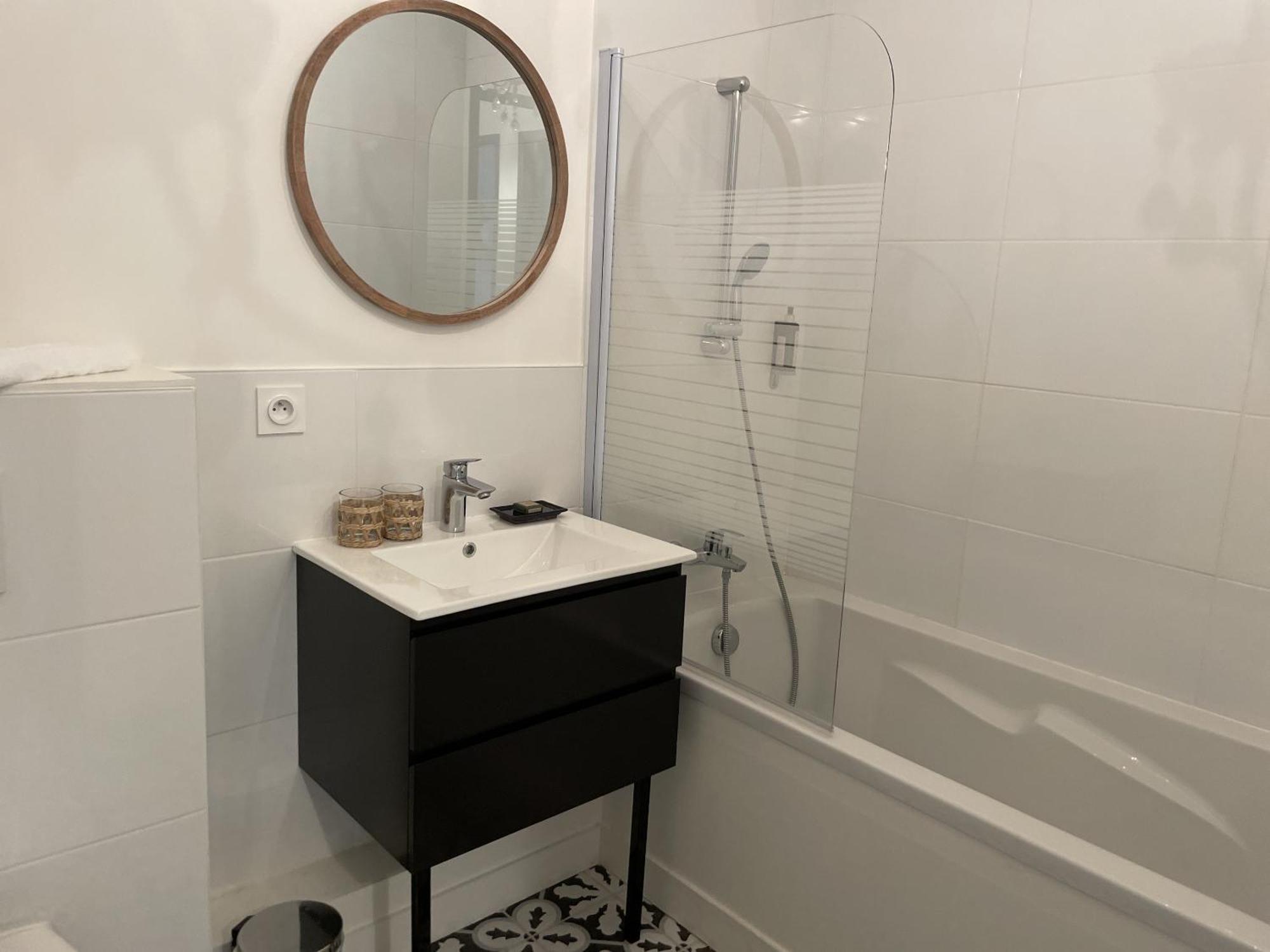 Le Clos Du Moulin 2 - 3 Bedroom, Garden, Near Avignon, In Provence (adults Only) Ferienhaus *